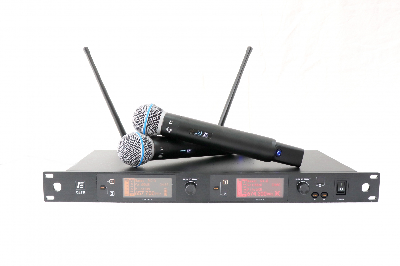RFIntell QL7R/T1-B 720,500-754,000 МГц 2-канальная радиосистема с 2-мя ручными микрофонами в Калмыкии